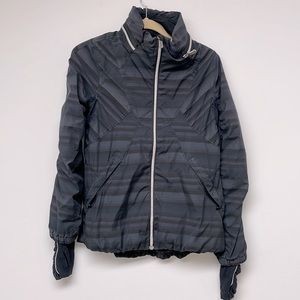 Lululemon Run Hustle Jacket Black Reflective Stripe Size 6